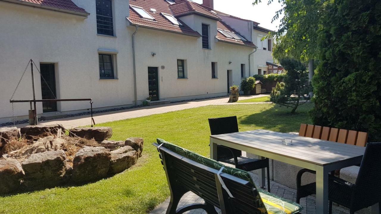 Apartment Im Gruenen Mit Anbindung Ans Zentrum Ерфурт Екстериор снимка